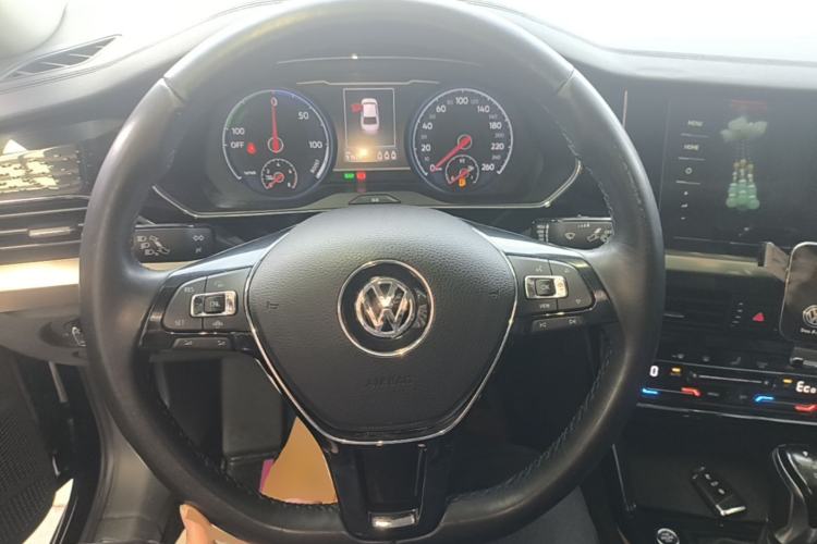 Used Volkswagen Passat New Energy 2020 430 PHEV Hybrid Elite Edition China VI Standard Steering Wheel