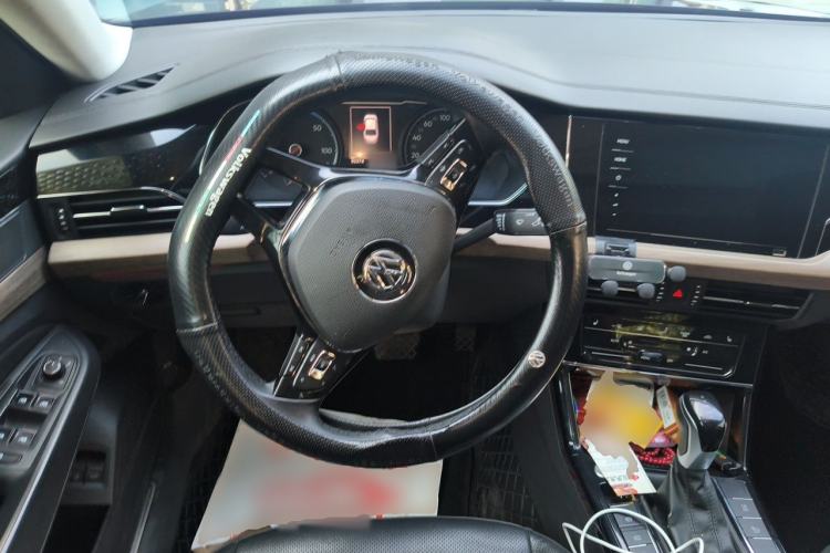 Used Volkswagen Passat New Energy 2020 430 PHEV Hybrid Luxury Edition China VI Standard Steering Wheel