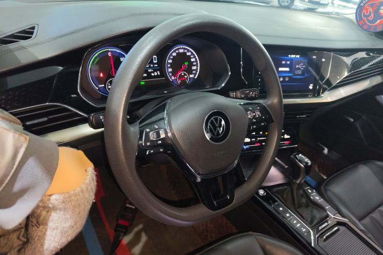 Used Volkswagen Passat New Energy 2020 430 PHEV Hybrid Elite Edition China VI Standard Steering Wheel