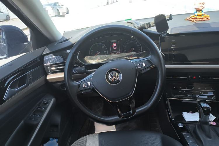 Used Volkswagen Passat New Energy 2020 430 PHEV Hybrid Luxury Edition China VI Standard Steering Wheel