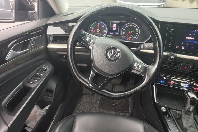 Used Volkswagen Passat New Energy 2020 430 PHEV Hybrid Elite Edition China VI Standard Steering Wheel