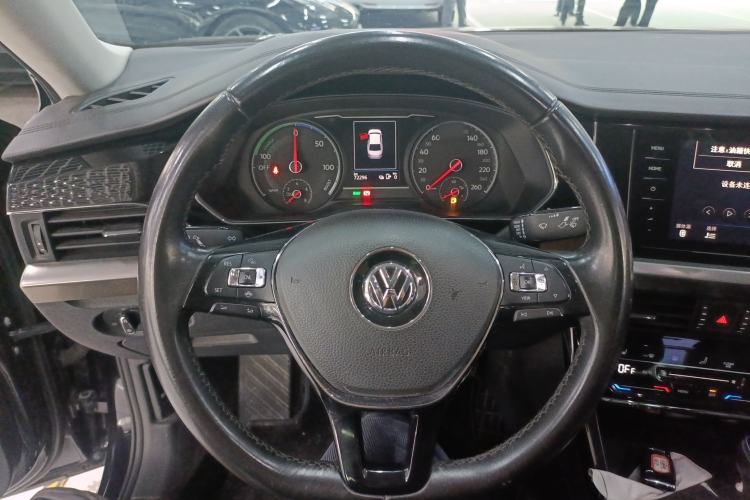Used Volkswagen Passat New Energy 2020 430 PHEV Hybrid Elite Edition China VI Standard Steering Wheel