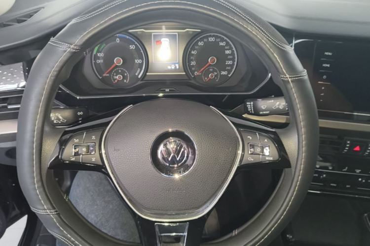 Used Volkswagen Passat New Energy 2020 430 PHEV Hybrid Elite Edition China VI Standard Steering Wheel