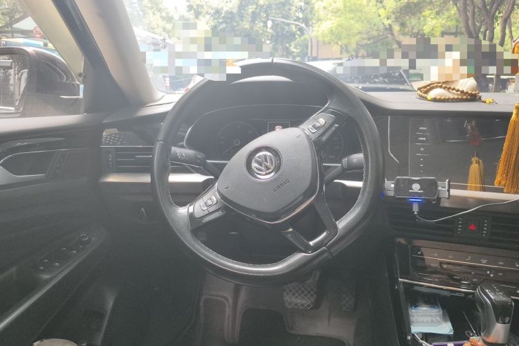 Used Volkswagen Passat New Energy 2020 430 PHEV Hybrid Elite Edition China VI Standard Steering Wheel