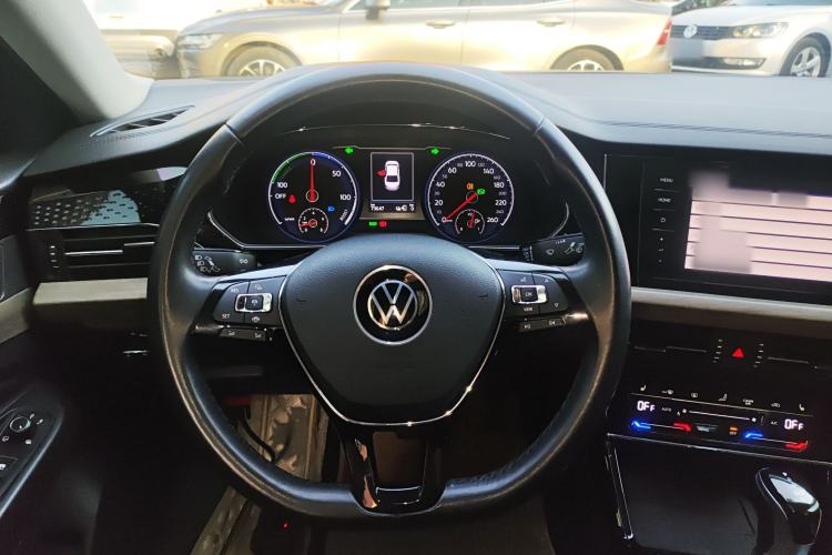 Used Volkswagen Passat New Energy 2020 430 PHEV Hybrid Luxury Edition China VI Standard Steering Wheel