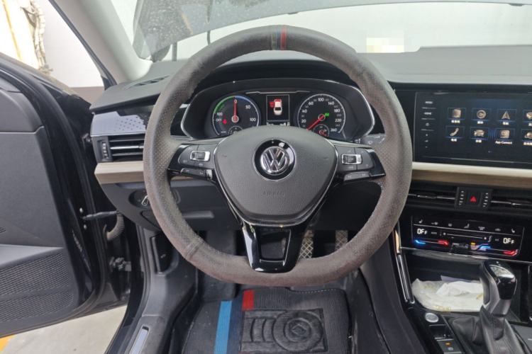 Used Volkswagen Passat New Energy 2020 430 PHEV Hybrid Luxury Edition China VI Standard Steering Wheel