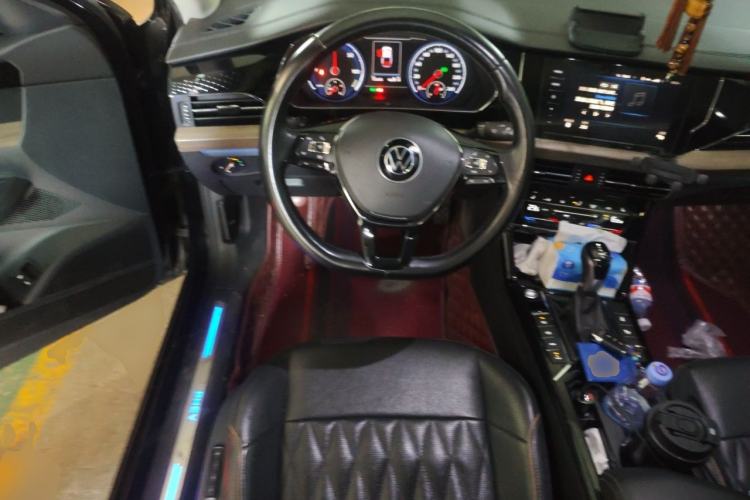 Used Volkswagen Passat New Energy 2020 430 PHEV Hybrid Luxury Edition China VI Standard Steering Wheel
