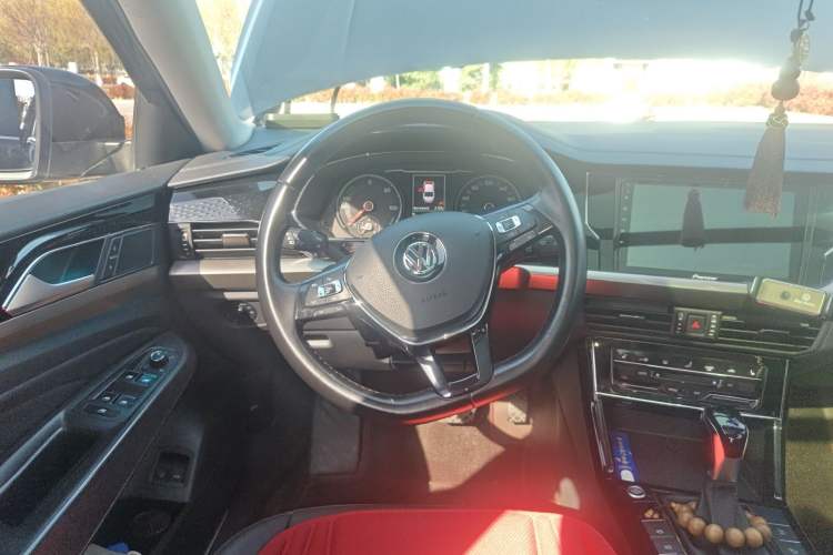 Used Volkswagen Passat New Energy 2020 430 PHEV Hybrid Elite Edition China VI Standard Steering Wheel