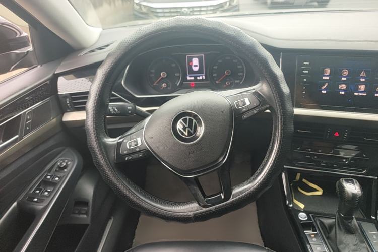 Used Volkswagen Passat New Energy 2020 430 PHEV Hybrid Elite Edition China VI Standard Steering Wheel