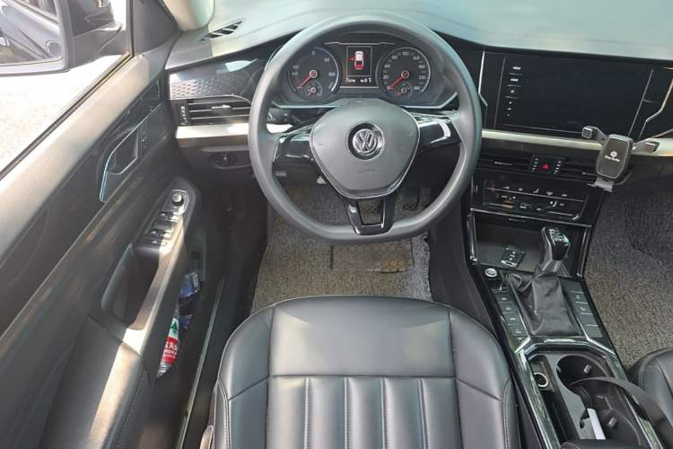 Used Volkswagen Passat New Energy 2020 430 PHEV Hybrid Elite Edition China VI Standard Steering Wheel