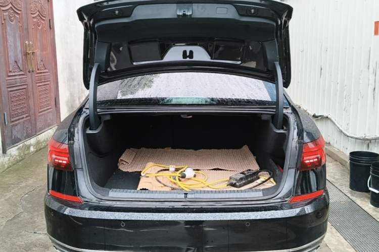 Used Volkswagen Passat New Energy 2020 430 PHEV Hybrid Luxury Edition China VI Standard Trunk