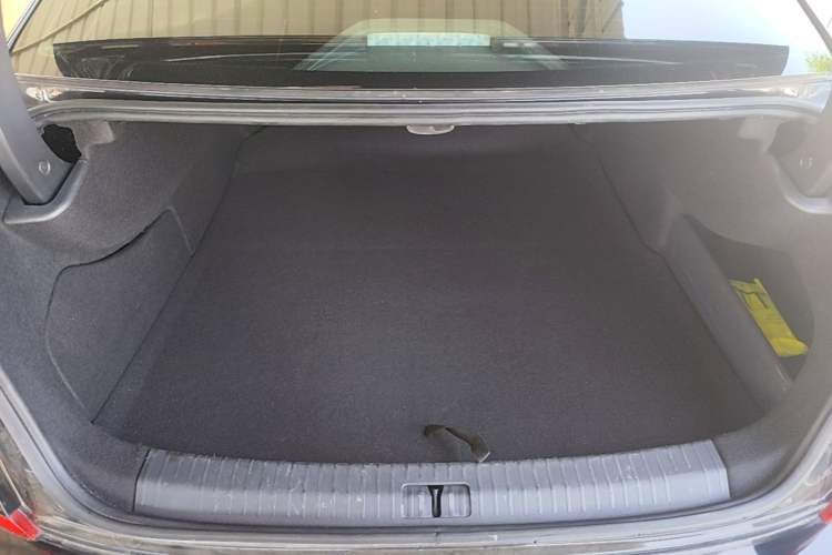 Used Volkswagen Passat New Energy 2020 430 PHEV Hybrid Elite Edition China VI Standard Trunk