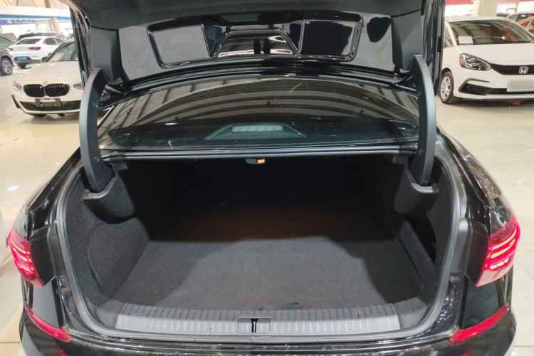 Used Volkswagen Passat New Energy 2020 430 PHEV Hybrid Luxury Edition China VI Standard Trunk