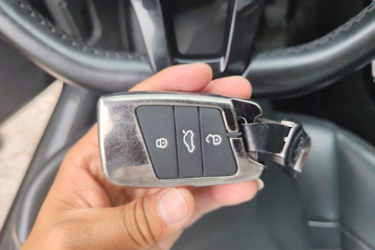 Used Volkswagen Passat New Energy 2020 430 PHEV Hybrid Elite Edition China V Standard Vehicle Key