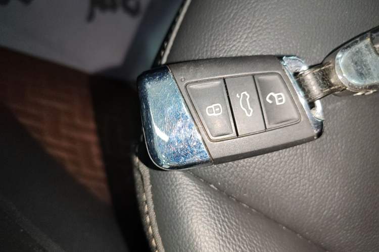 Used Volkswagen Passat New Energy 2020 430 PHEV Hybrid Elite Edition China VI Standard Vehicle Key