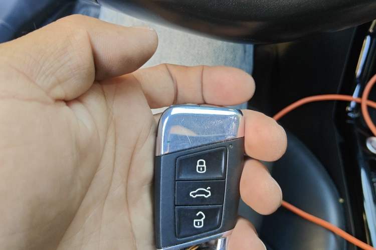 Used Volkswagen Passat New Energy 2020 430 PHEV Hybrid Elite Edition China VI Standard Vehicle Key