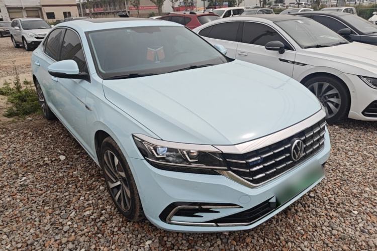 Used Volkswagen Passat New Energy 2020 430 PHEV Hybrid Elite Edition China VI Standard Front Right 45 Deg
