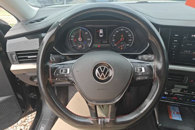 Used Volkswagen Passat New Energy 2020 430 PHEV Hybrid Elite Edition China VI Standard Steering Wheel