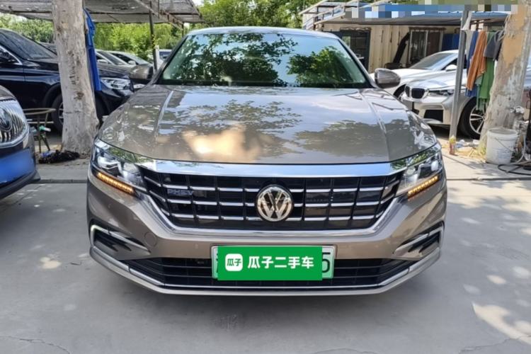 Used Volkswagen Passat New Energy 2020 430 PHEV Hybrid Luxury Edition China VI Standard Front