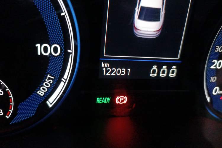 Used Volkswagen Passat New Energy 2020 430 PHEV Hybrid Luxury Edition China VI Standard Odometer Close Up