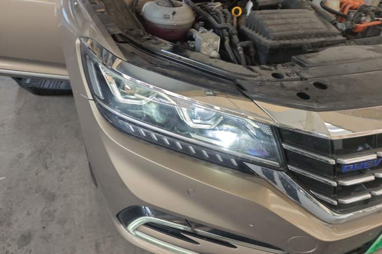 Used Volkswagen Passat New Energy 2020 430 PHEV Hybrid Luxury Edition China VI Standard Right Front Headlight