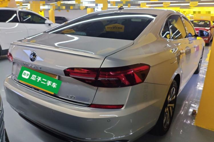 Used Volkswagen Passat New Energy 2020 430 PHEV Hybrid Luxury Edition China VI Standard Rear Right 45 Deg
