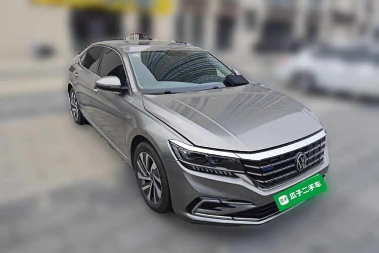 Used Volkswagen Passat New Energy 2020 430 PHEV Hybrid Luxury Edition China VI Standard Front Right 45 Deg