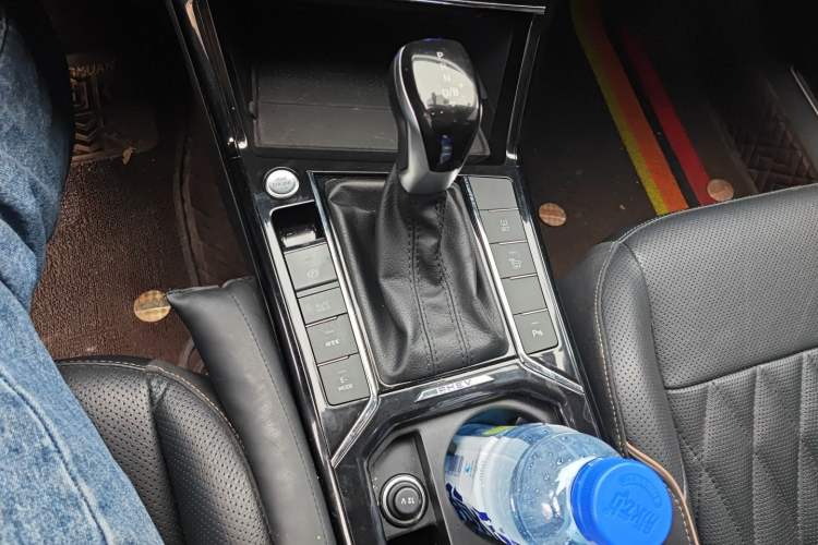 Used Volkswagen Passat New Energy 2020 430 PHEV Hybrid Luxury Edition China VI Standard Gear Lever
