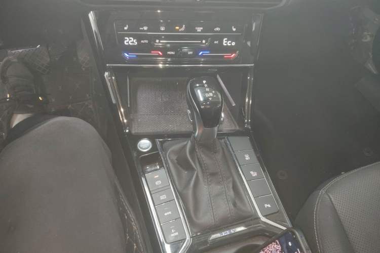Used Volkswagen Passat New Energy 2020 430 PHEV Hybrid Luxury Edition China VI Standard Gear Lever