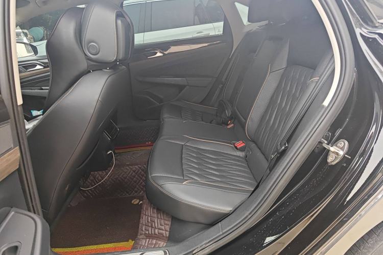 Used Volkswagen Passat New Energy 2020 430 PHEV Hybrid Luxury Edition China VI Standard Left Rear Seat