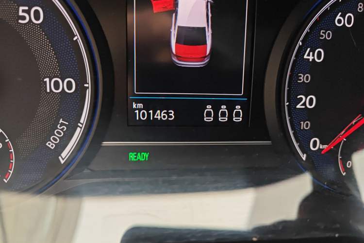 Used Volkswagen Passat New Energy 2020 430 PHEV Hybrid Luxury Edition China VI Standard Odometer Close Up