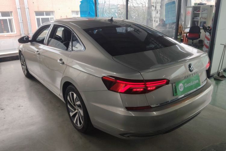 Used Volkswagen Passat New Energy 2020 430 PHEV Hybrid Luxury Edition China VI Standard Rear Left 45 Deg