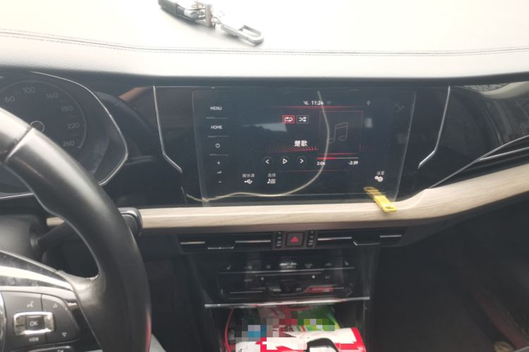Used Volkswagen Passat New Energy 2020 430 PHEV Hybrid Luxury Edition China VI Standard Audio And AC Panel
