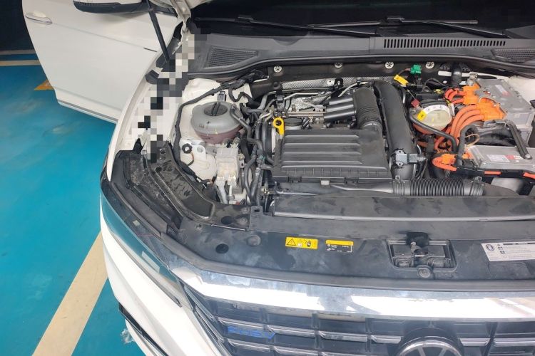 Used Volkswagen Passat New Energy 2020 430 PHEV Hybrid Luxury Edition China VI Standard Engine Bay Right