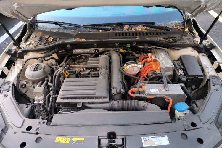Used Volkswagen Passat New Energy 2020 430 PHEV Hybrid Luxury Edition China VI Standard Engine Bay