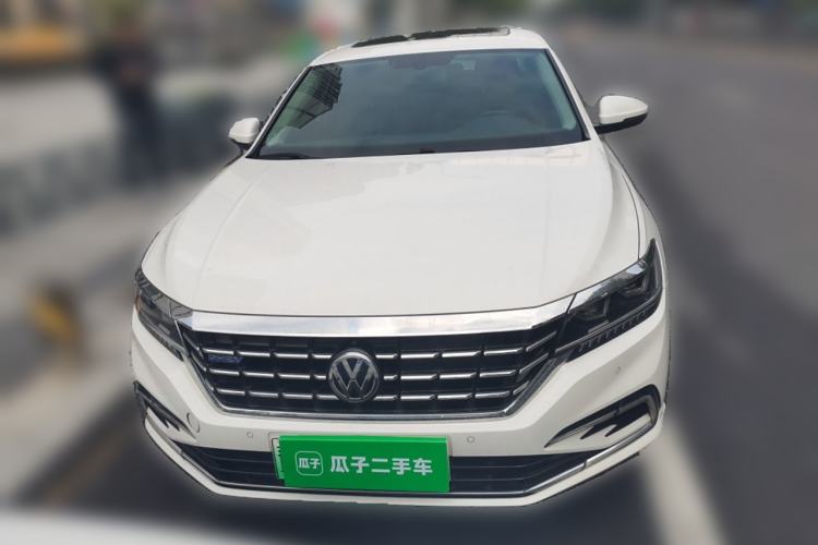 Used Volkswagen Passat New Energy 2020 430 PHEV Hybrid Luxury Edition China VI Standard Front