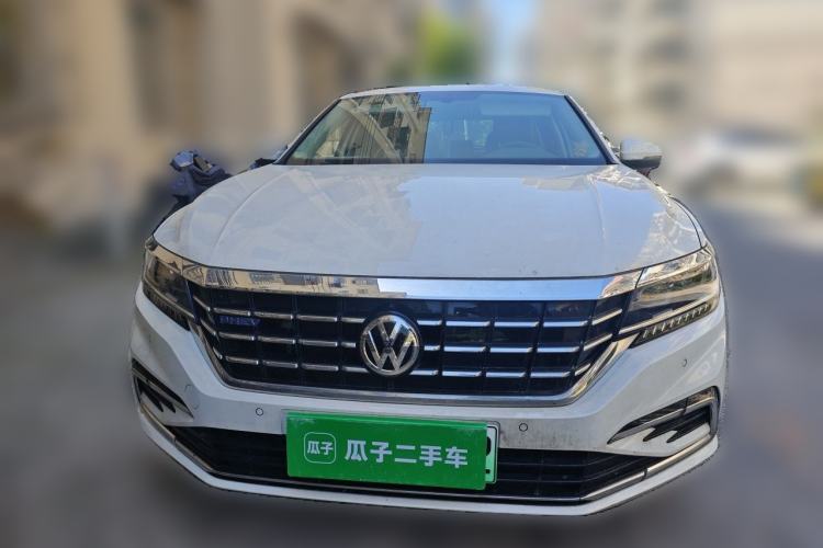 Used Volkswagen Passat New Energy 2020 430 PHEV Hybrid Luxury Edition China VI Standard Front