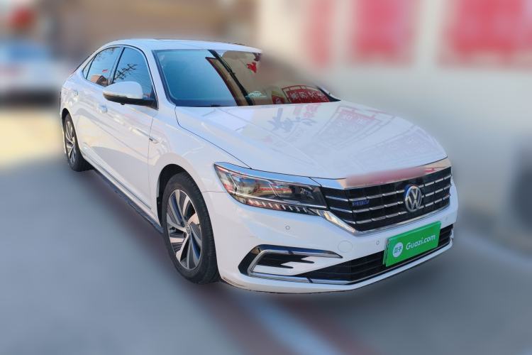 Used Volkswagen Passat New Energy 2020 430 PHEV Hybrid Luxury Edition China VI Standard Front Right 45 Deg