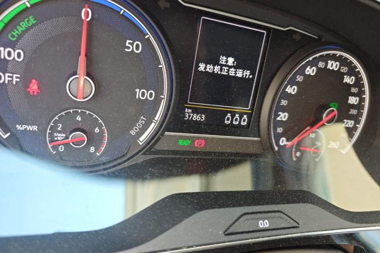 Used Volkswagen Passat New Energy 2020 430 PHEV Hybrid Luxury Edition China VI Standard Odometer Close Up