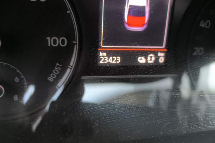 Used Volkswagen Passat New Energy 2020 430 PHEV Hybrid Luxury Edition China VI Standard Odometer Close Up