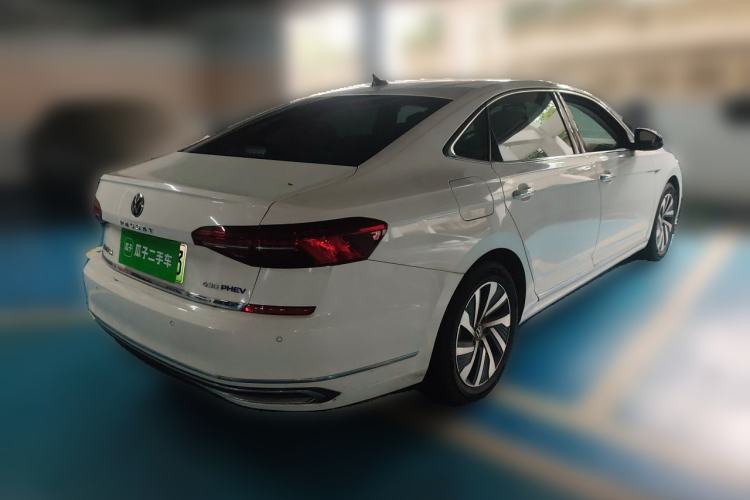 Used Volkswagen Passat New Energy 2020 430 PHEV Hybrid Luxury Edition China VI Standard Rear Right 45 Deg