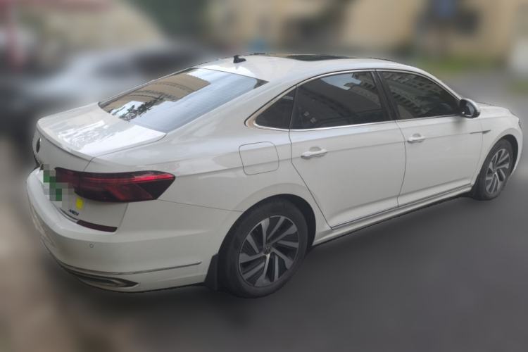 Used Volkswagen Passat New Energy 2020 430 PHEV Hybrid Luxury Edition China VI Standard Rear Right 45 Deg
