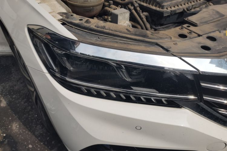 Used Volkswagen Passat New Energy 2020 430 PHEV Hybrid Luxury Edition China VI Standard Right Front Headlight