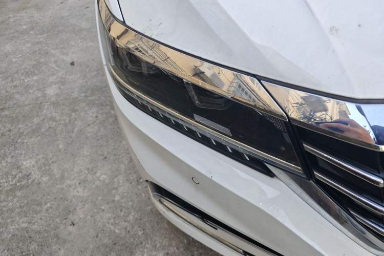 Used Volkswagen Passat New Energy 2020 430 PHEV Hybrid Luxury Edition China VI Standard Right Front Headlight
