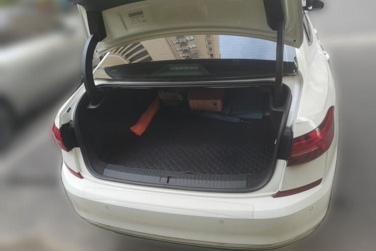 Used Volkswagen Passat New Energy 2020 430 PHEV Hybrid Luxury Edition China VI Standard Trunk