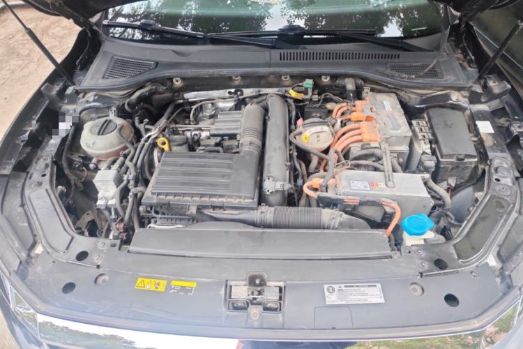 Used Volkswagen Passat New Energy 2021 430 PHEV Hybrid Luxury Edition Engine Bay