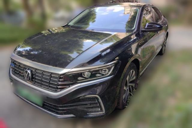 Ojetý Volkswagen Passat New Energy 2022 430 PHEV Hybrid Luxury Edition