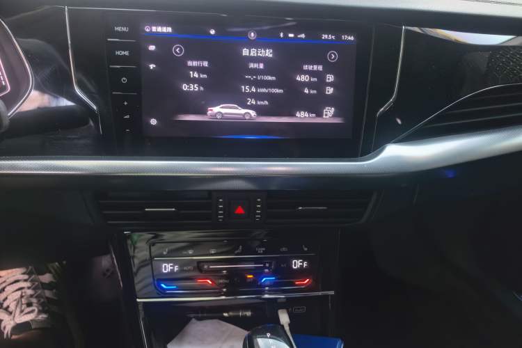 Used Volkswagen Passat New Energy 2022 430 PHEV Hybrid Business Edition Audio And AC Panel
