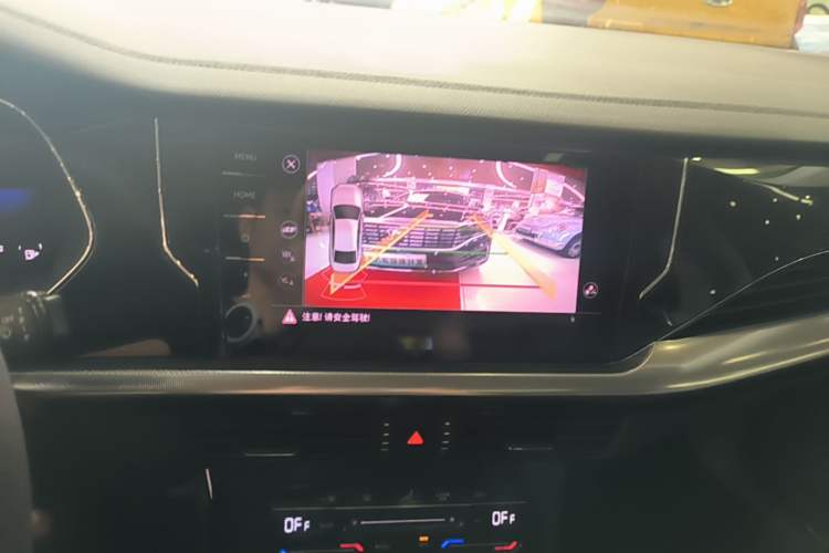 Used Volkswagen Passat New Energy 2022 430 PHEV Hybrid Business Edition Audio And AC Panel