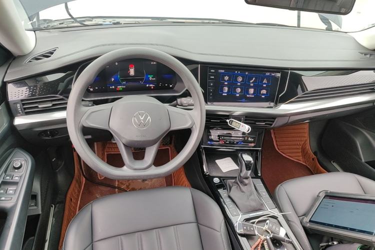 Used Volkswagen Passat New Energy 2022 430 PHEV Hybrid Business Edition Center Console